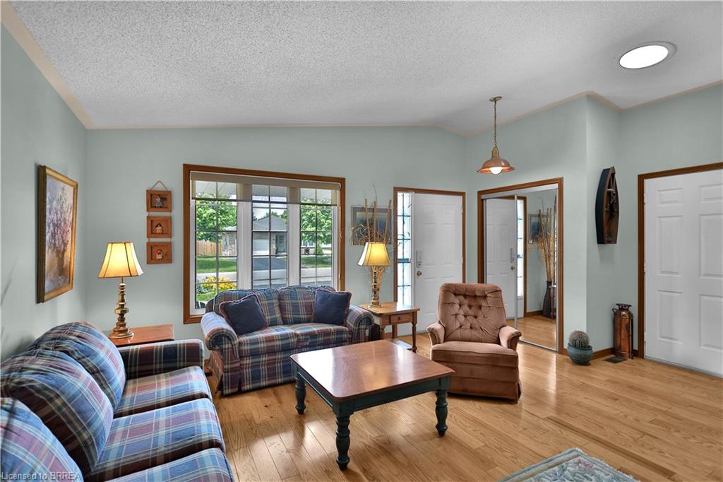 46 Anderson Avenue Property Photo 5