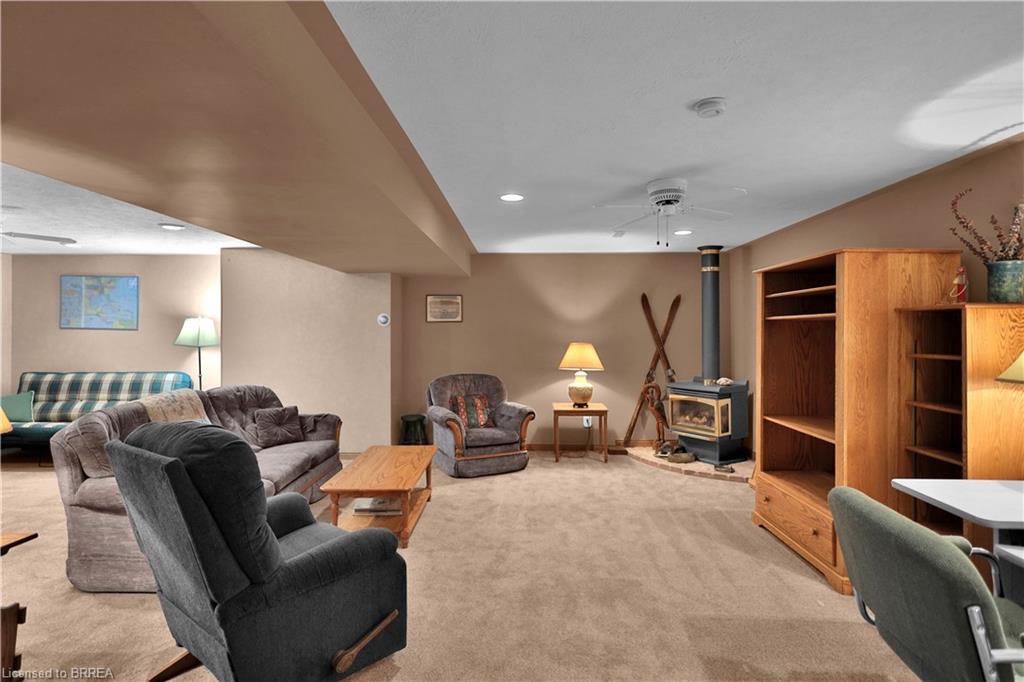 46 Anderson Avenue Property Photo 23