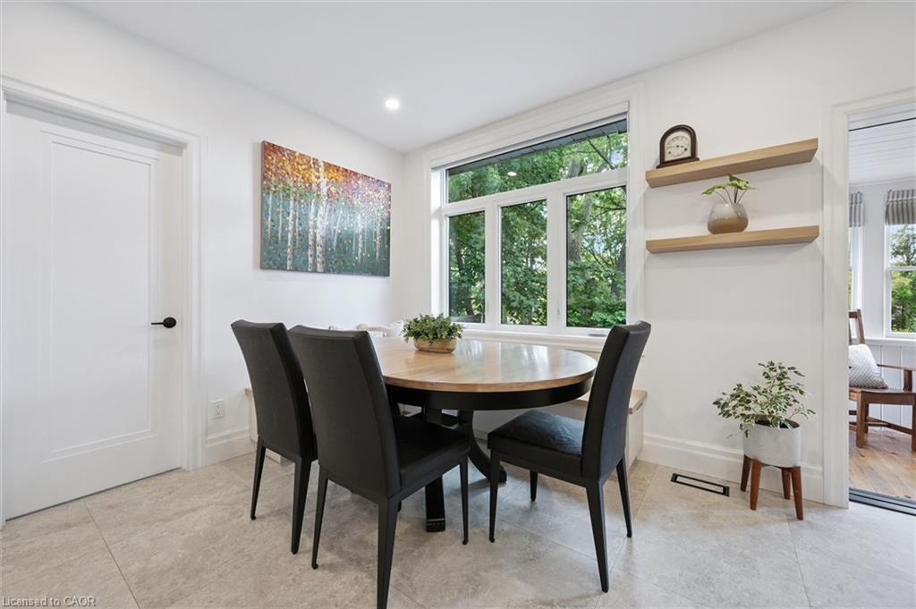 164 King Street Property Photo 17