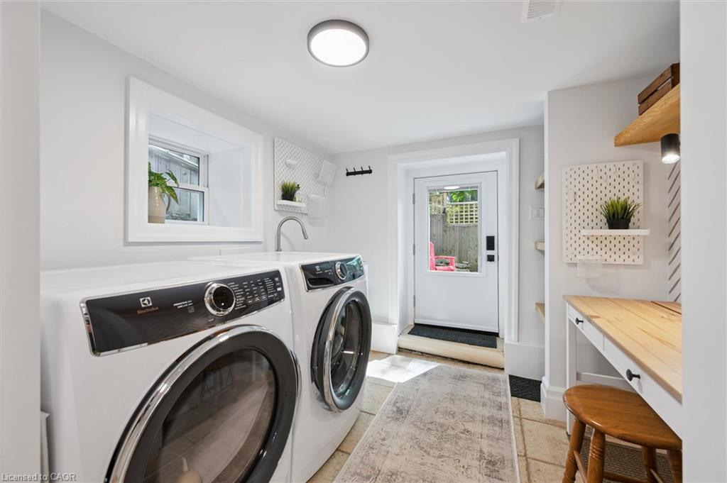 164 King Street Property Photo 30