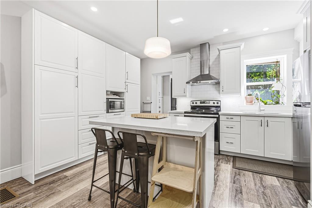 30 Cumberland Avenue Property Photo 9