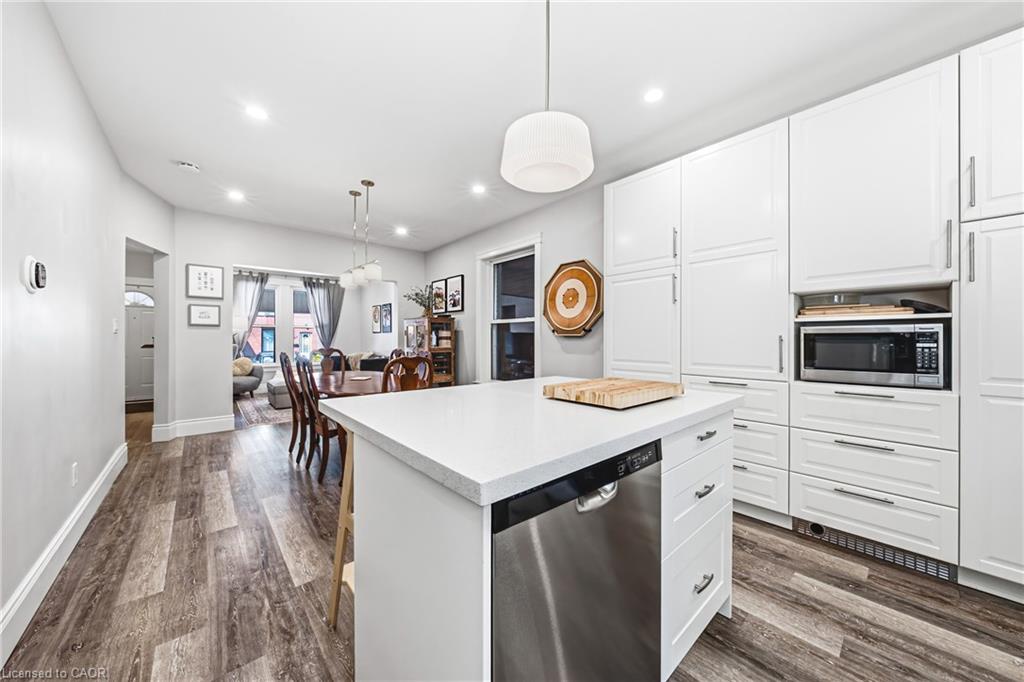 30 Cumberland Avenue Property Photo 11
