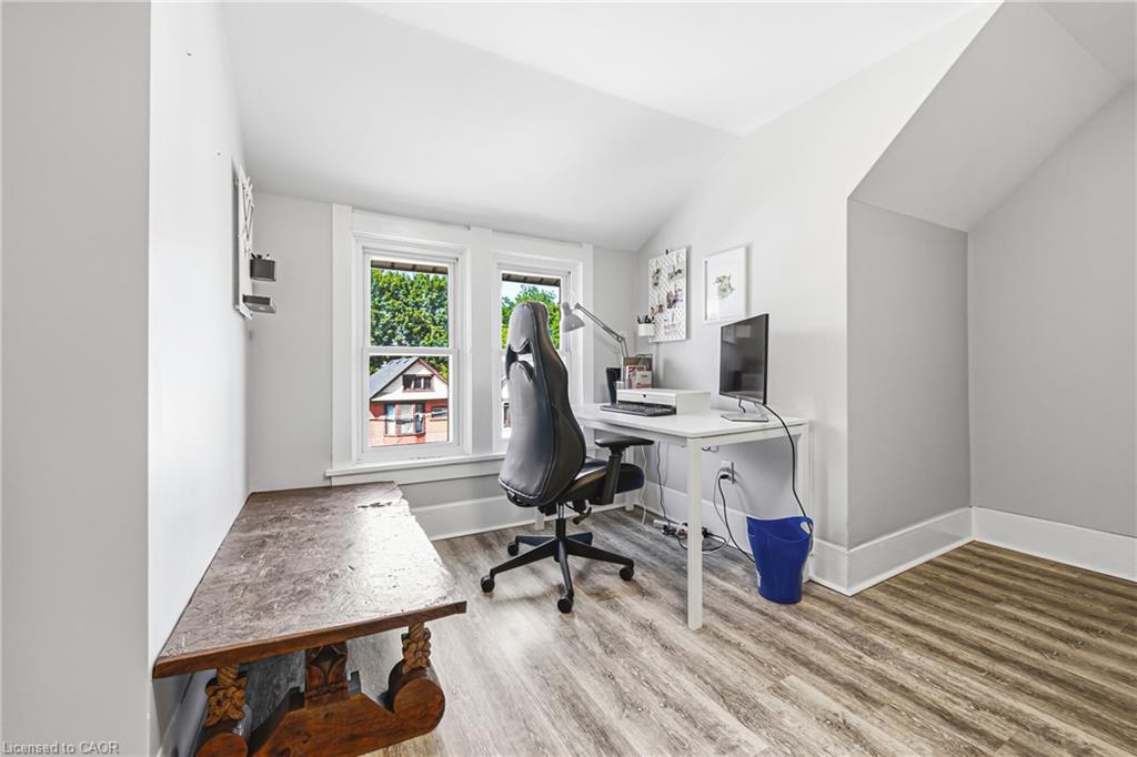 30 Cumberland Avenue Property Photo 25