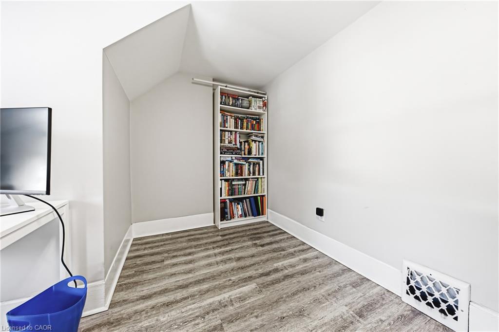 30 Cumberland Avenue Property Photo 26