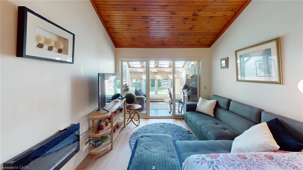 4101 Diana Park Property Photo 6