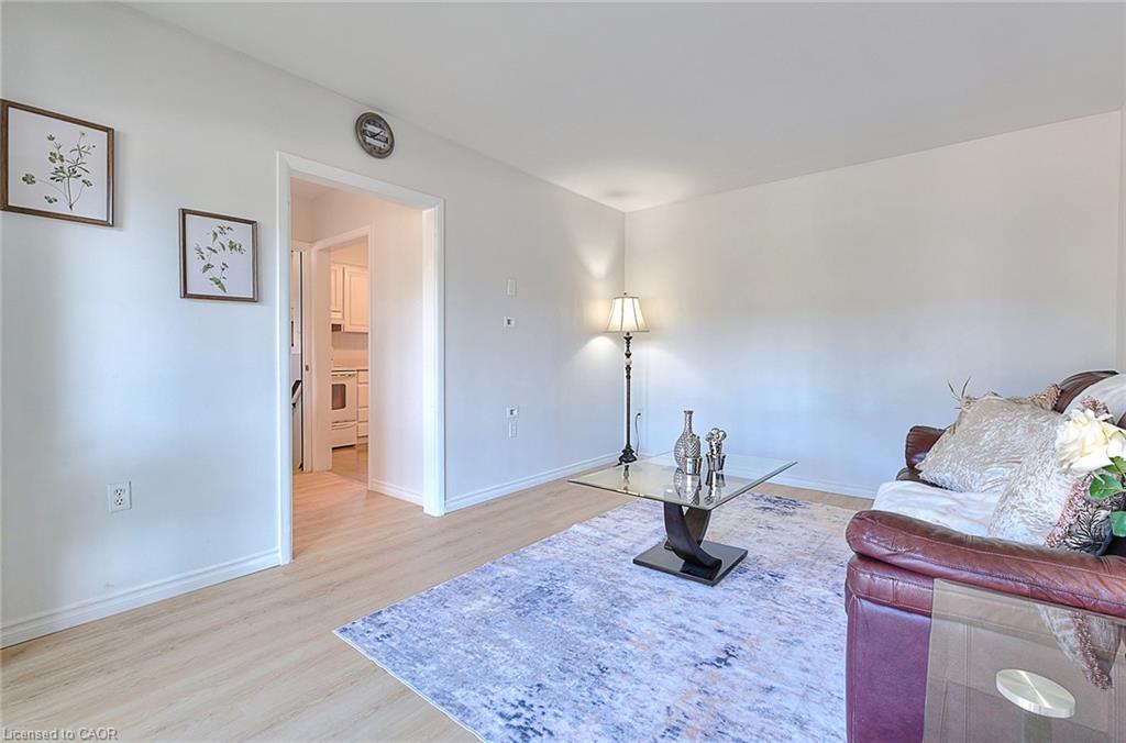 245 West 33rd Street Property Photo 5