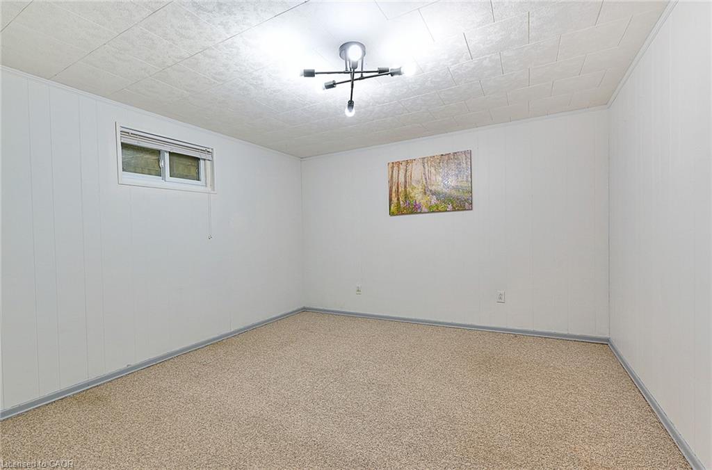 245 West 33rd Street Property Photo 17