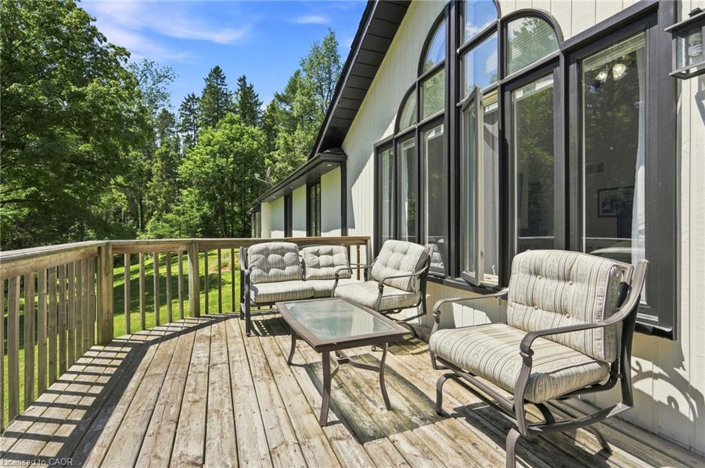 1095 Governors Road Property Photo 21