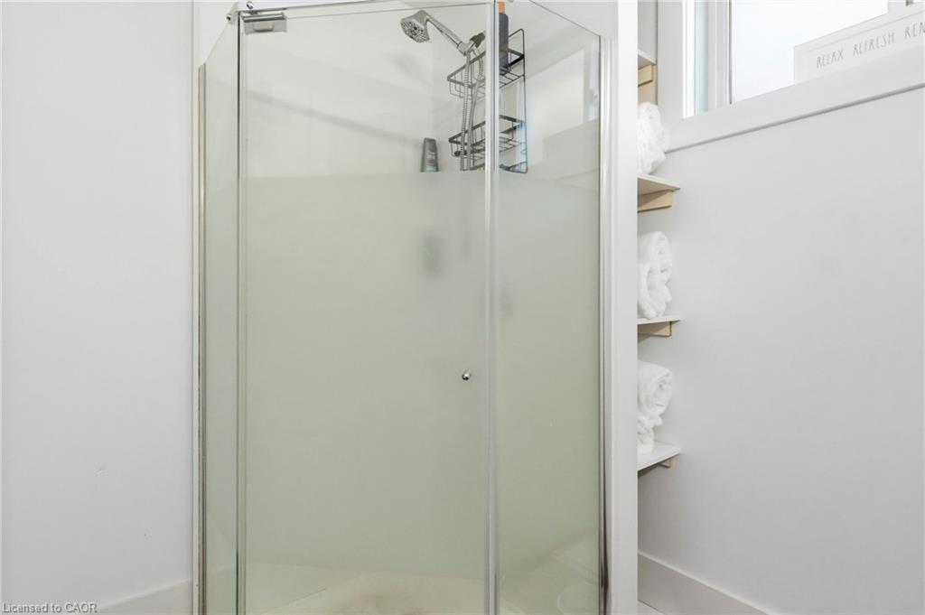 1095 Governors Road Property Photo 37