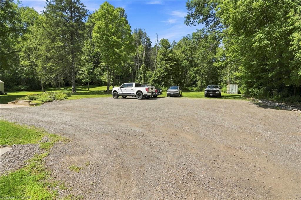 1095 Governors Road Property Photo 44