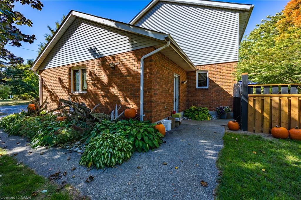 14 Prospect Street Property Photo 37