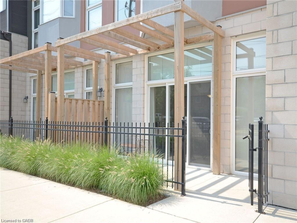 108-253 Albert Street Property Photo 1