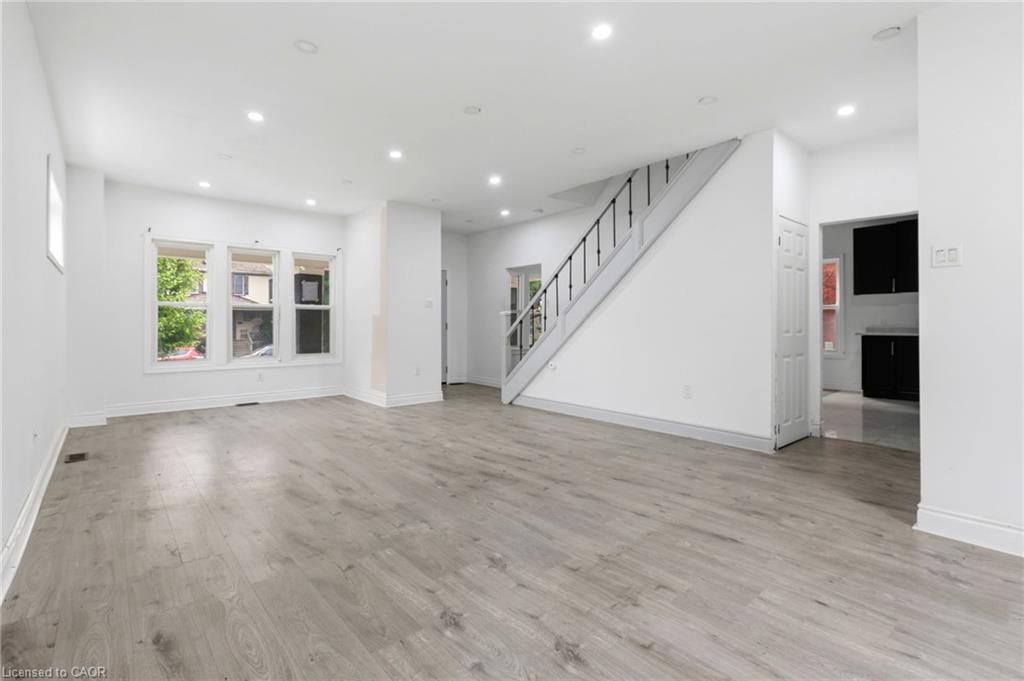 255 Hall Avenue Property Photo 9