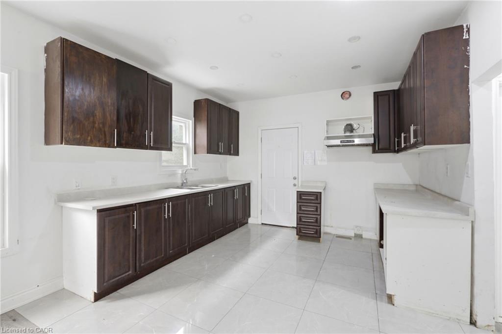 255 Hall Avenue Property Photo 11