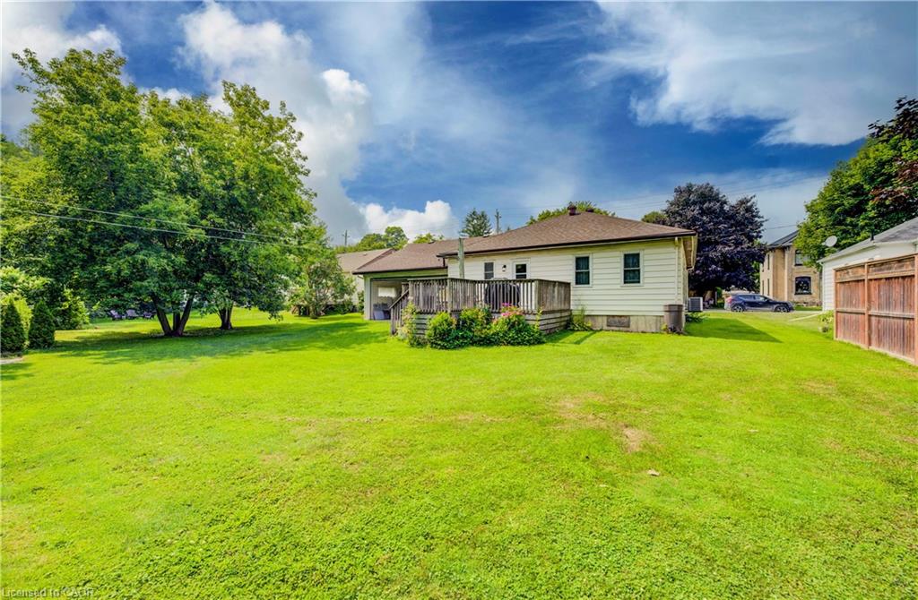 254 Wellington Street W Property Photo 35