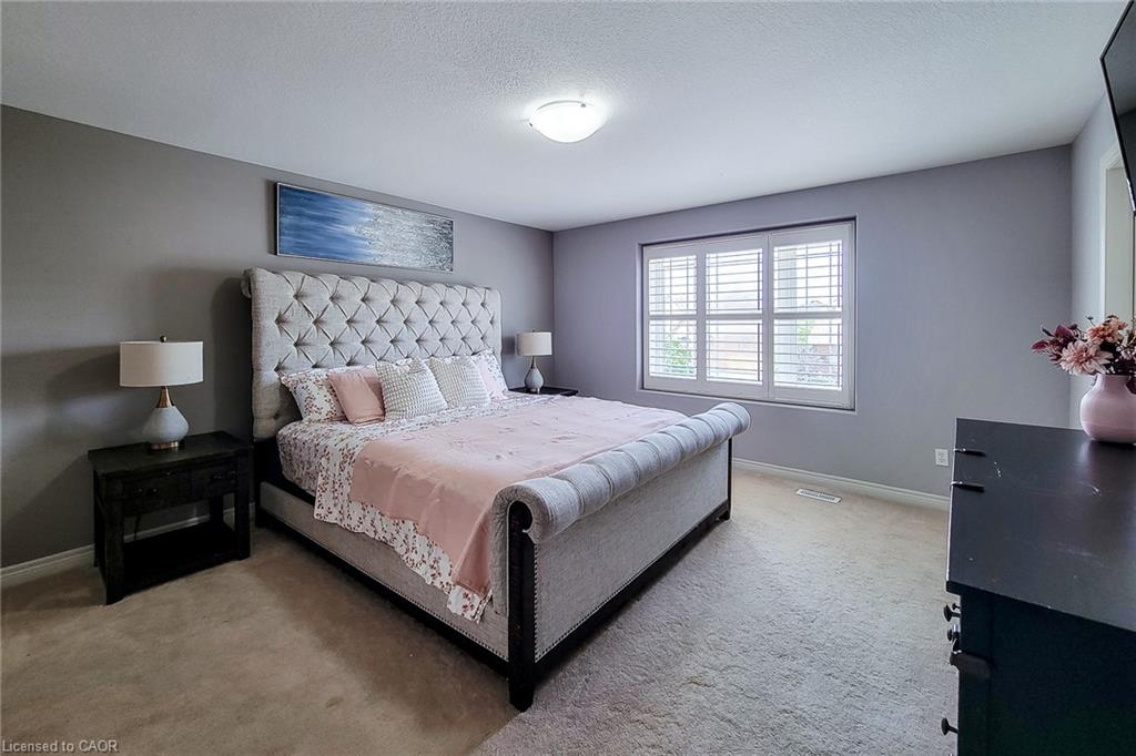 26 Magnificent Way Property Photo 29