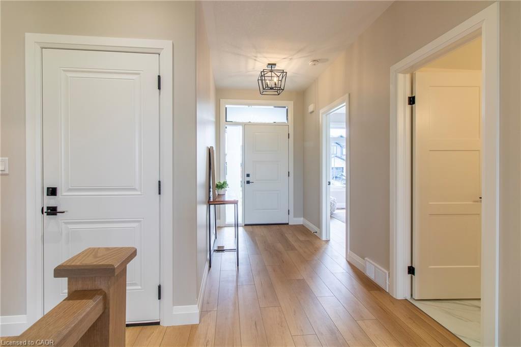 82 Duchess Drive Property Photo 4