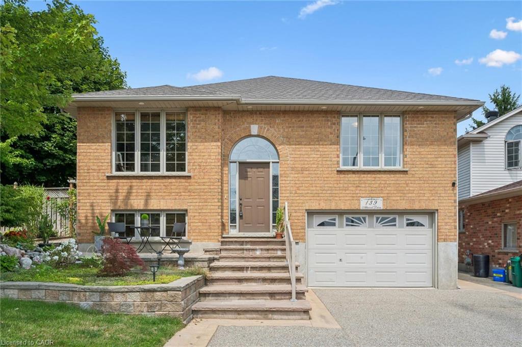 139 Attwood Drive Property Photo 2