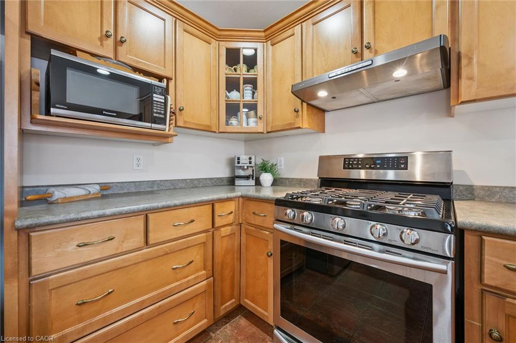 139 Attwood Drive Property Photo 15