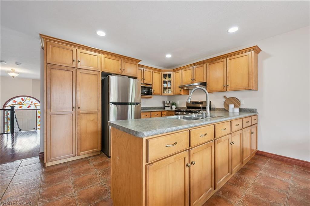 139 Attwood Drive Property Photo 16