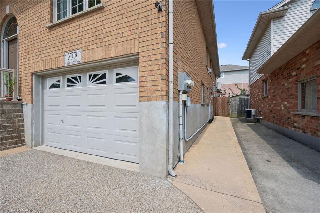 139 Attwood Drive Property Photo 27