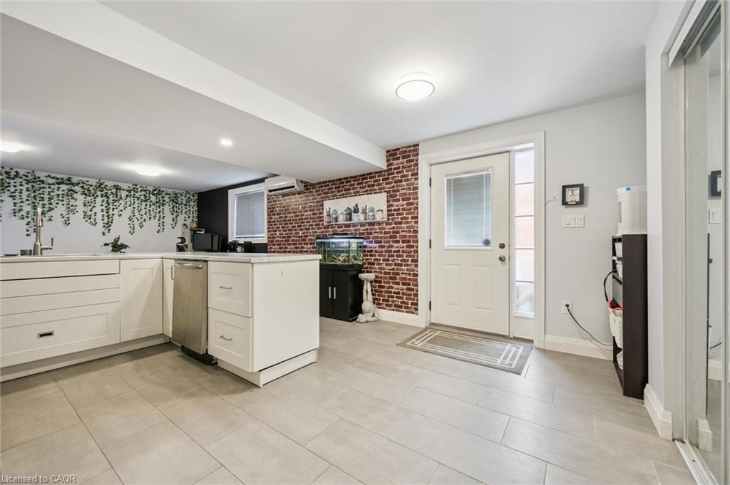 139 Attwood Drive Property Photo 29