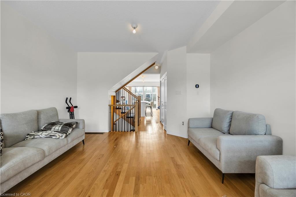 1451 Green Road Property Photo 18