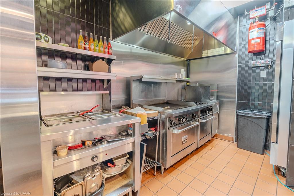 96 Gerrard St Property Photo 15