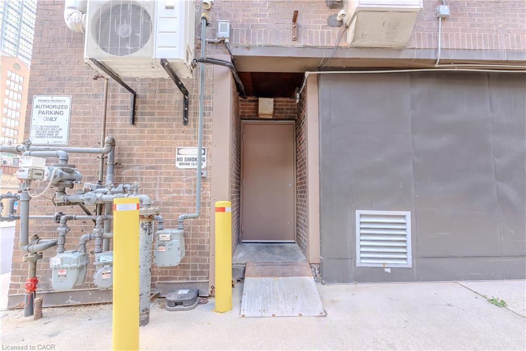 96 Gerrard St Property Photo 23