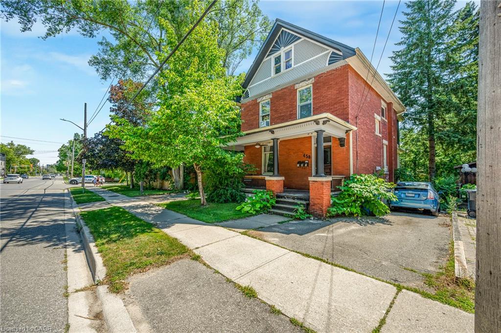 458 Woolwich Street Property Photo 2