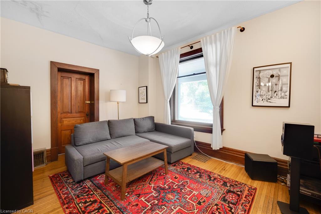 458 Woolwich Street Property Photo 7