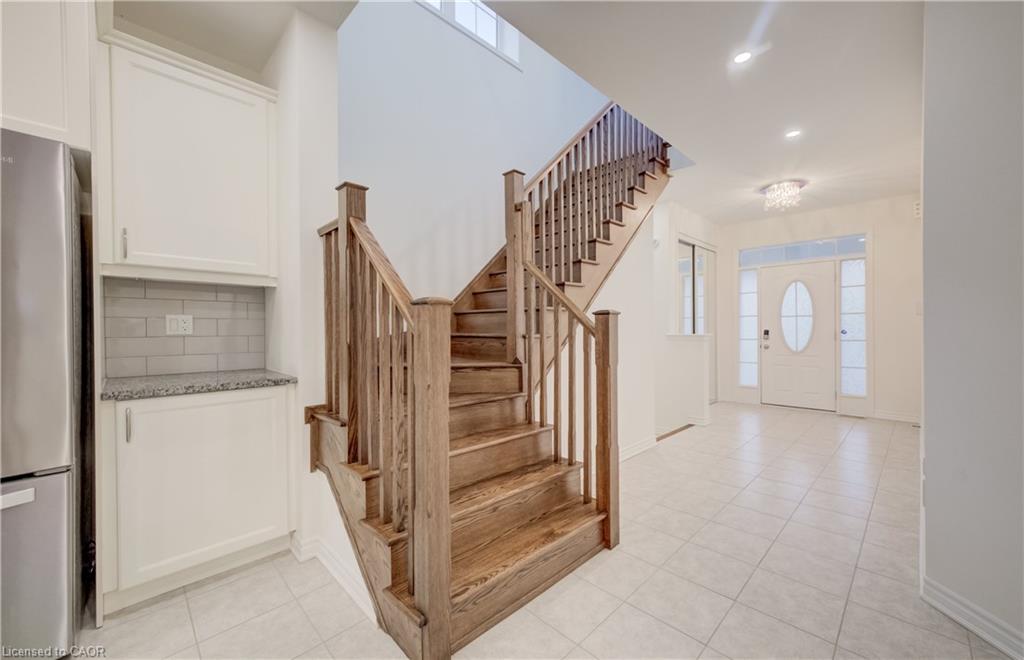52 Pointer Street Property Photo 6