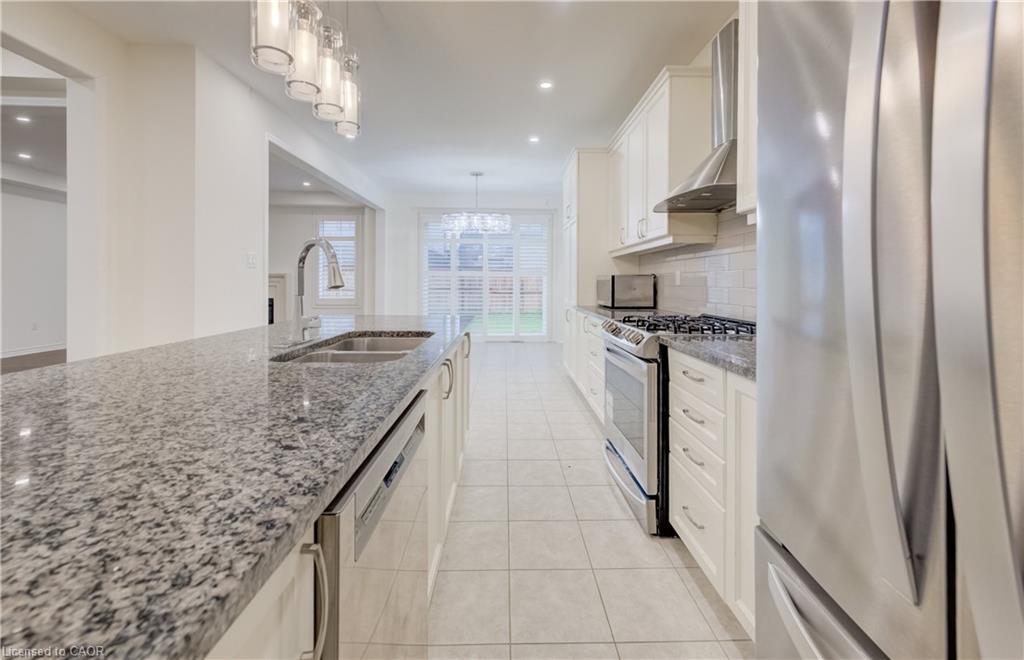 52 Pointer Street Property Photo 10