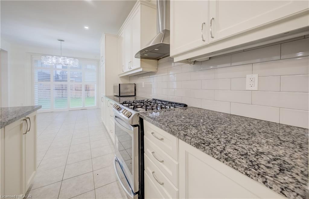 52 Pointer Street Property Photo 14