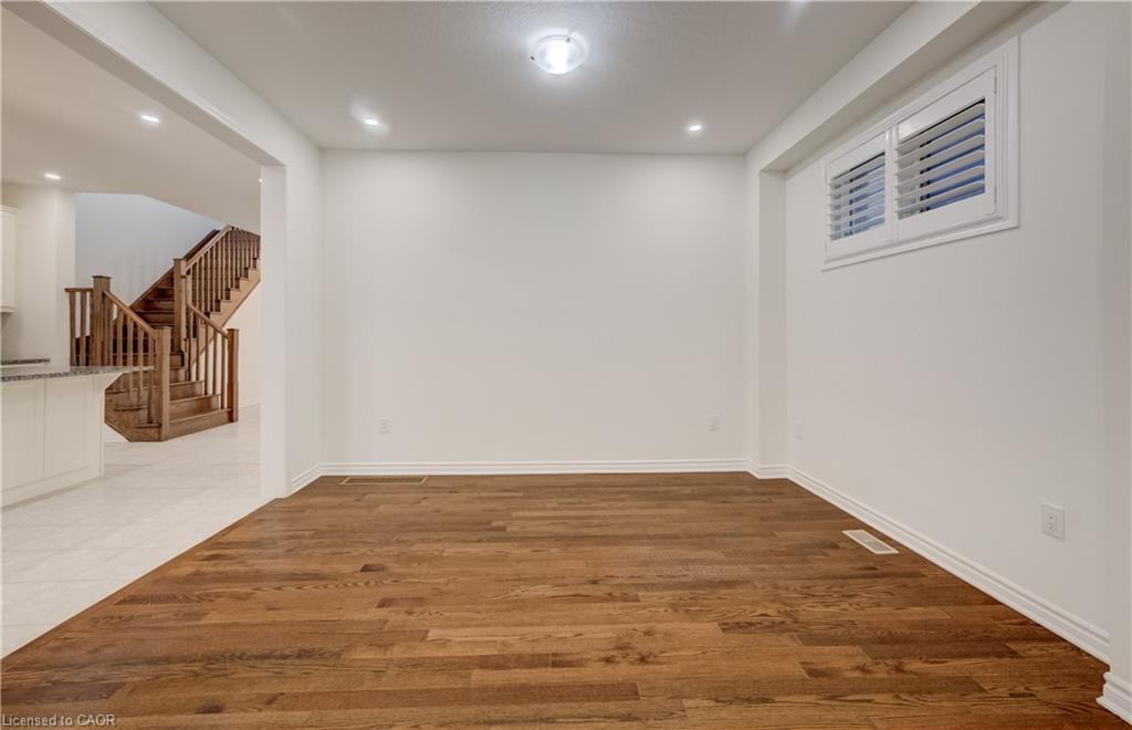 52 Pointer Street Property Photo 21