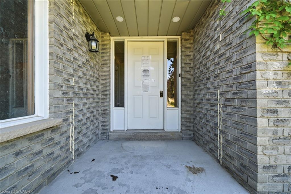 39 Camrose Drive Property Photo 4