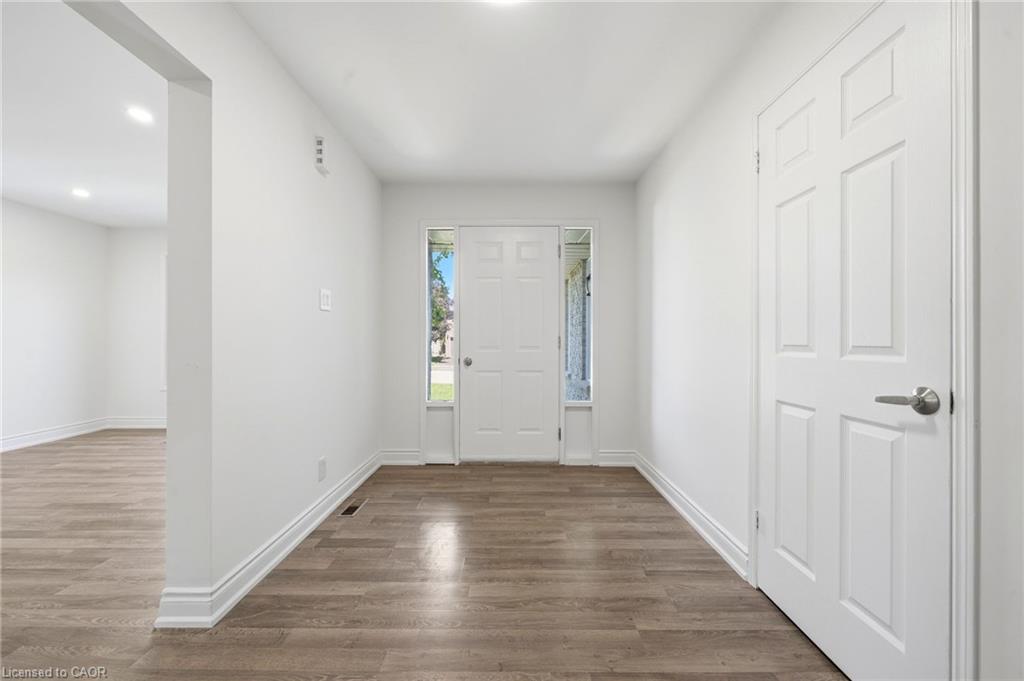 39 Camrose Drive Property Photo 5