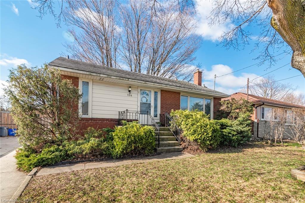124 Broker Drive Property Photo 3