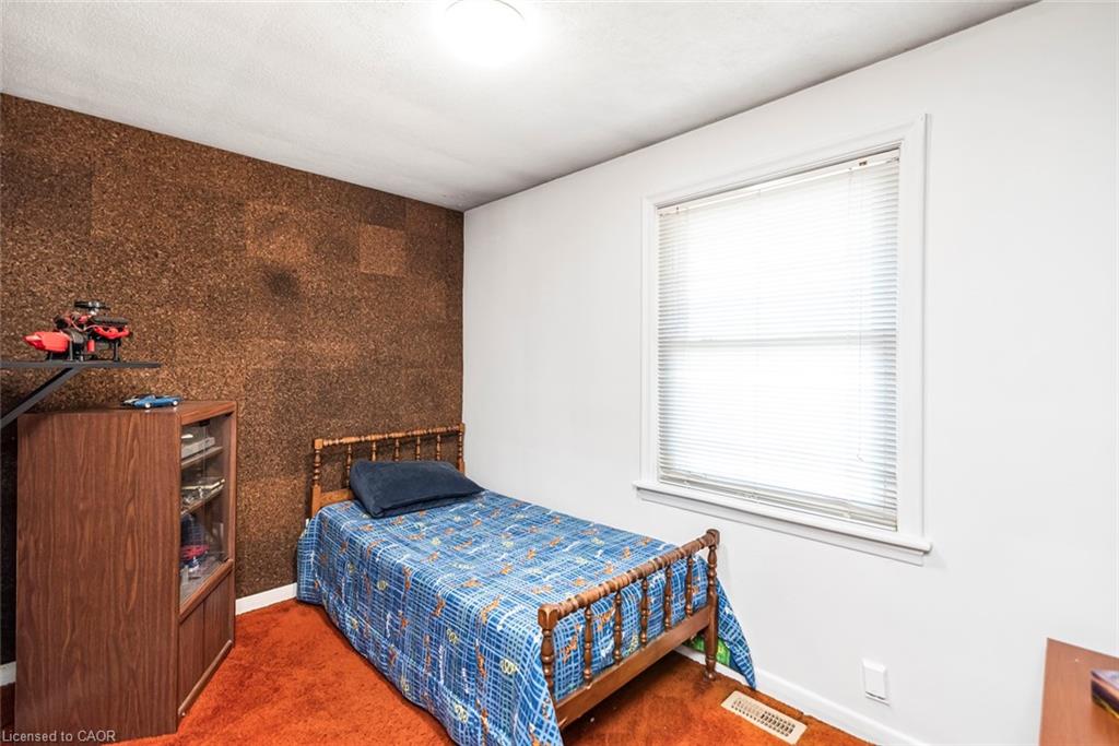 124 Broker Drive Property Photo 11