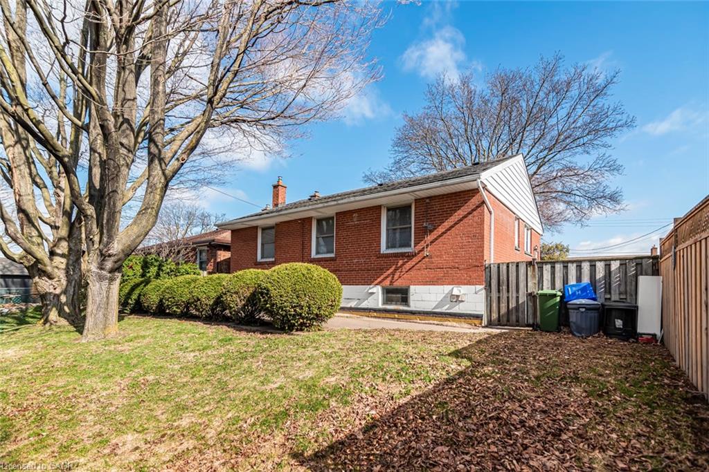 124 Broker Drive Property Photo 24