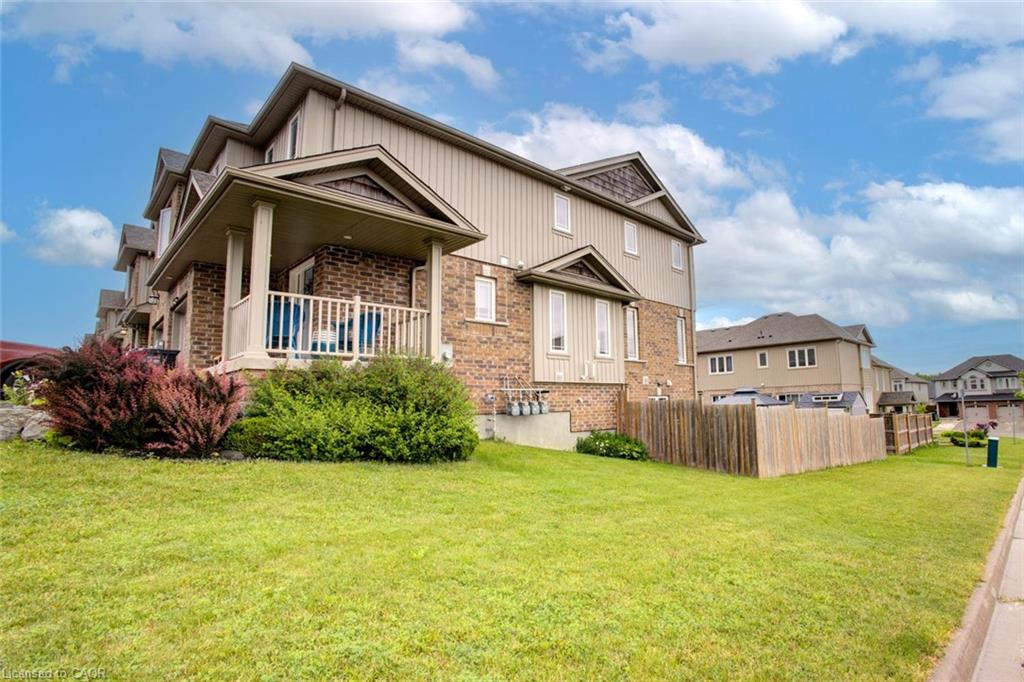 58 Jeffrey Drive Property Photo 4