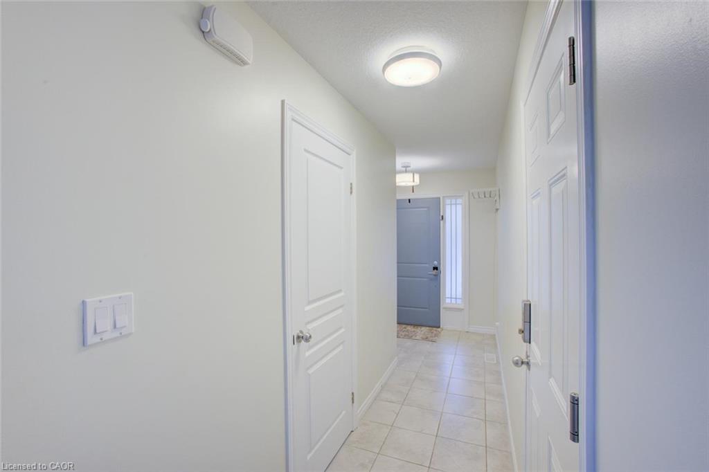 58 Jeffrey Drive Property Photo 7