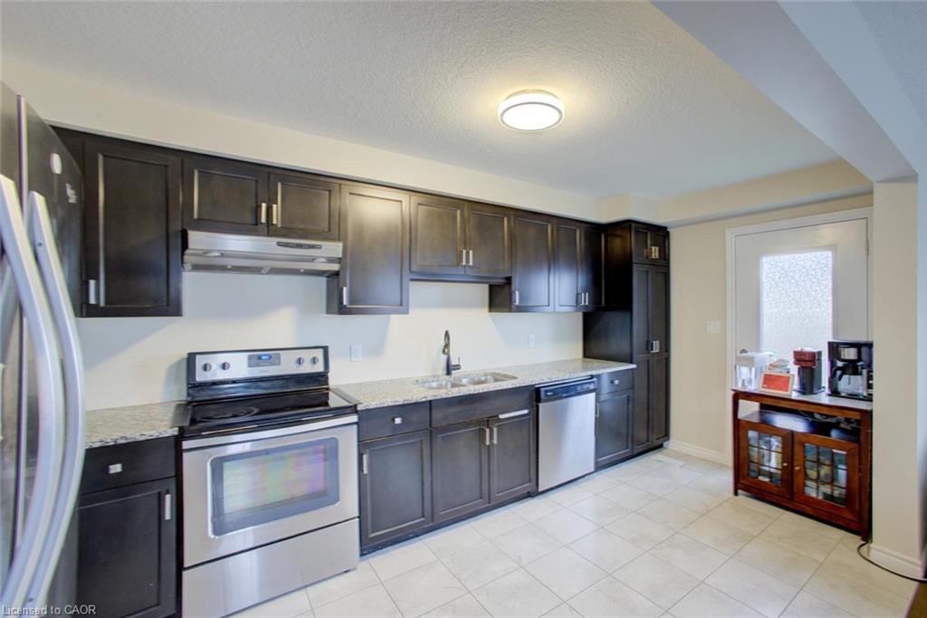 58 Jeffrey Drive Property Photo 14