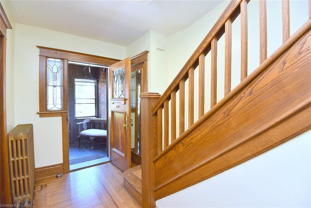 1 Barclay Street Property Photo 3