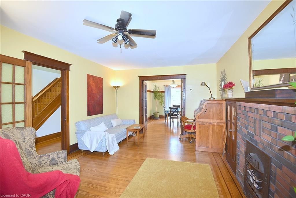 1 Barclay Street Property Photo 7