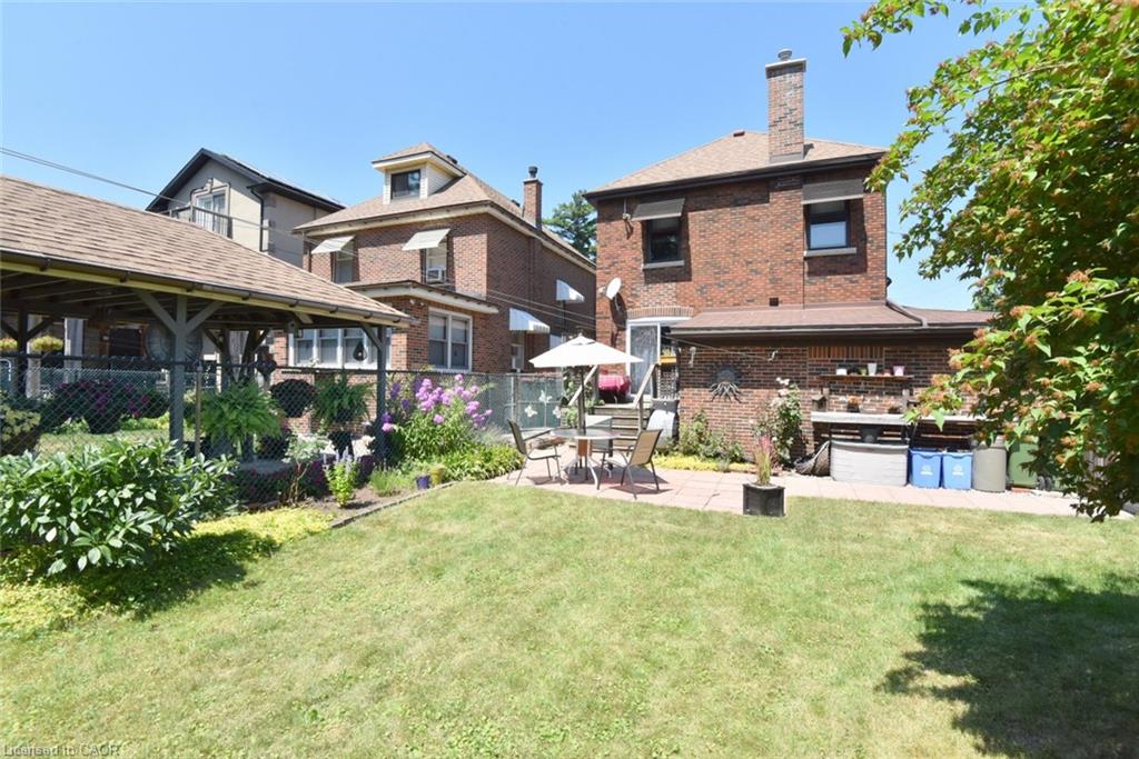 1 Barclay Street Property Photo 37