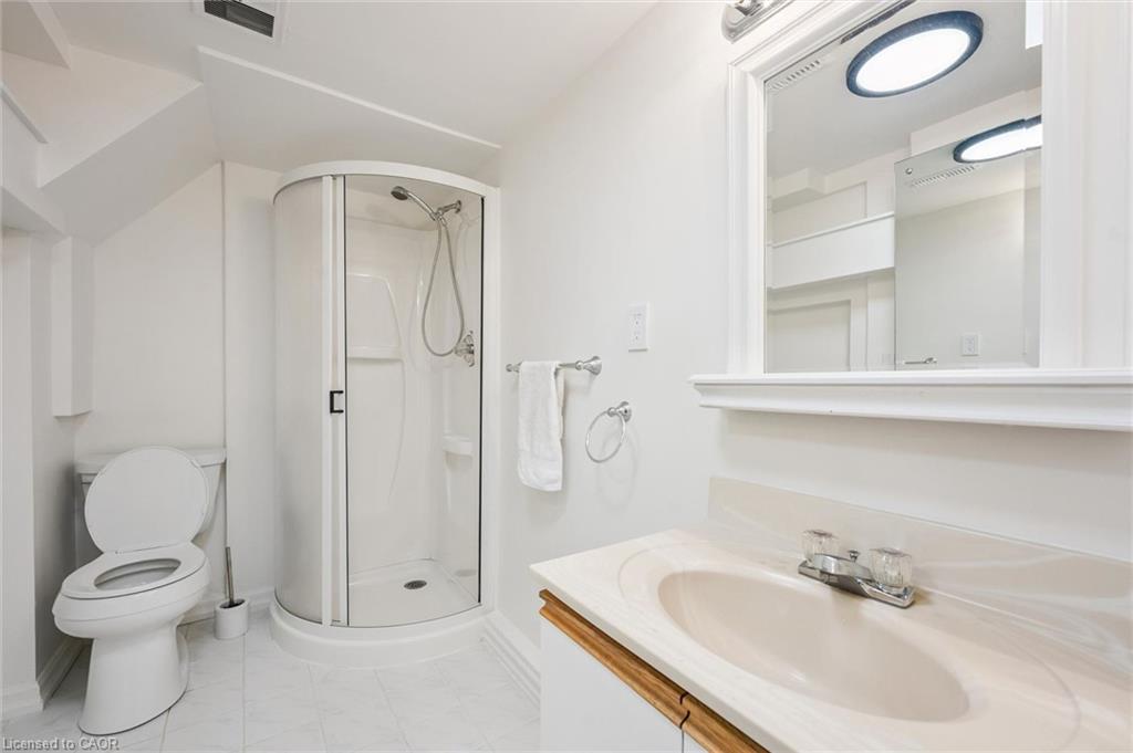 636 Iroquois Avenue Property Photo 24