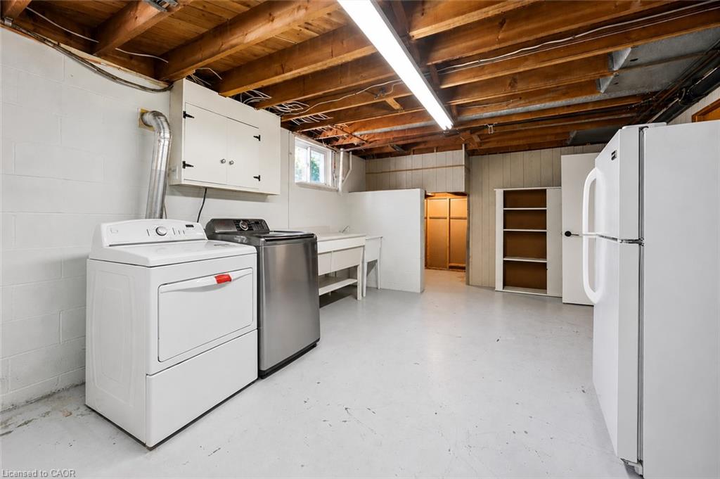 636 Iroquois Avenue Property Photo 25