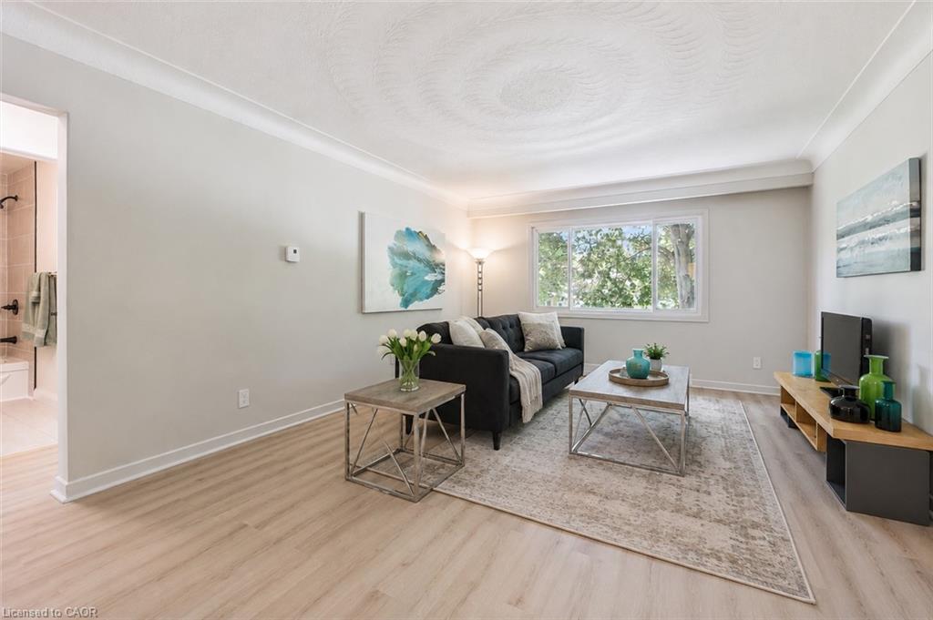 636 Iroquois Avenue Property Photo 30