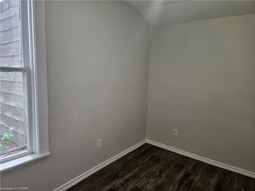 15 Cedar Street Property Photo 5